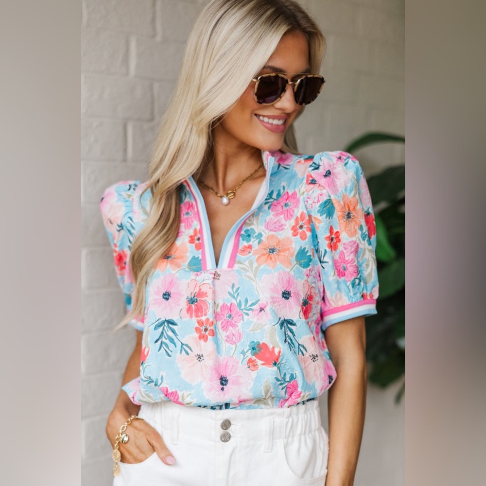Umgee Pink Floral Blouse - Picture 2 of 11